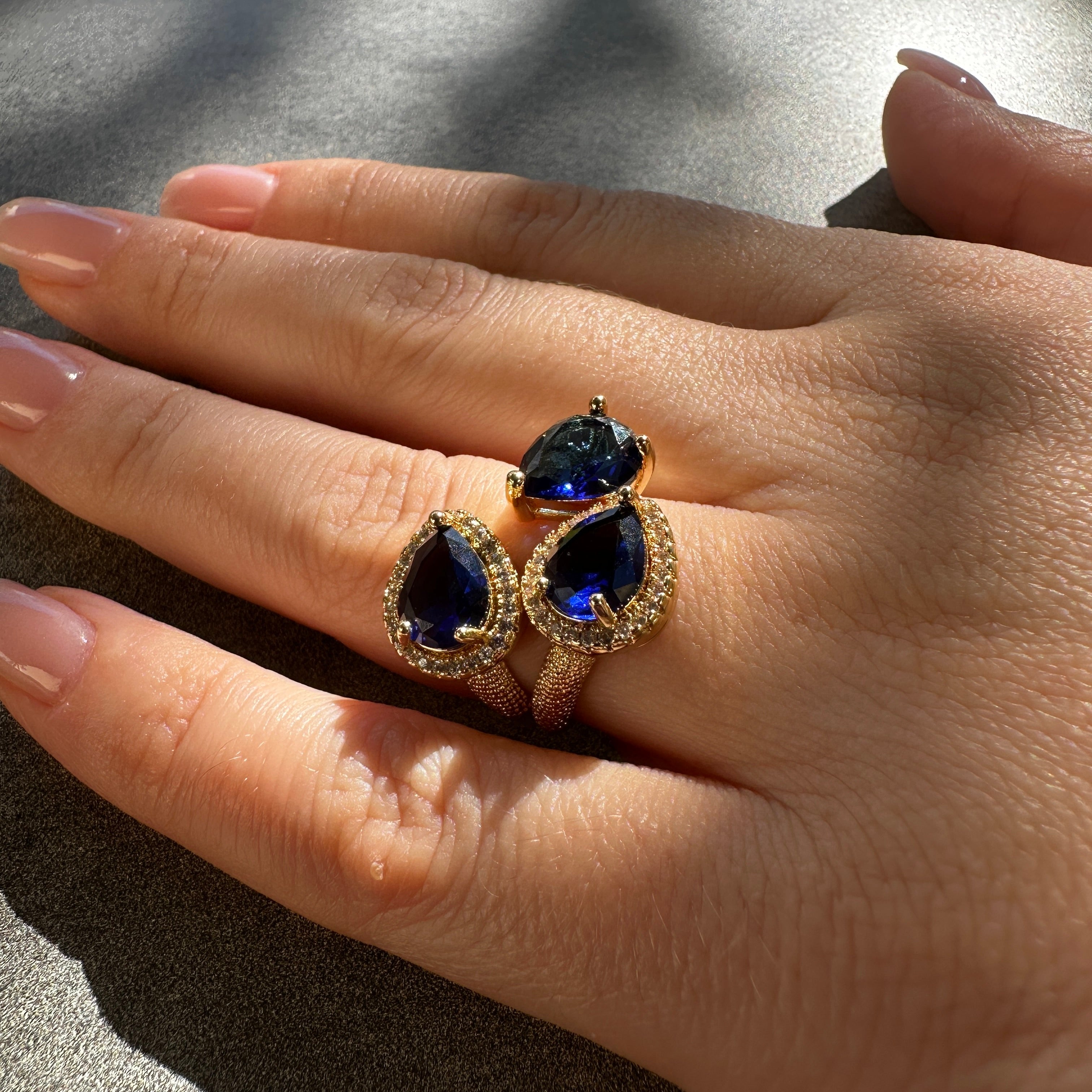 Début Doré Prsten "Saphira"