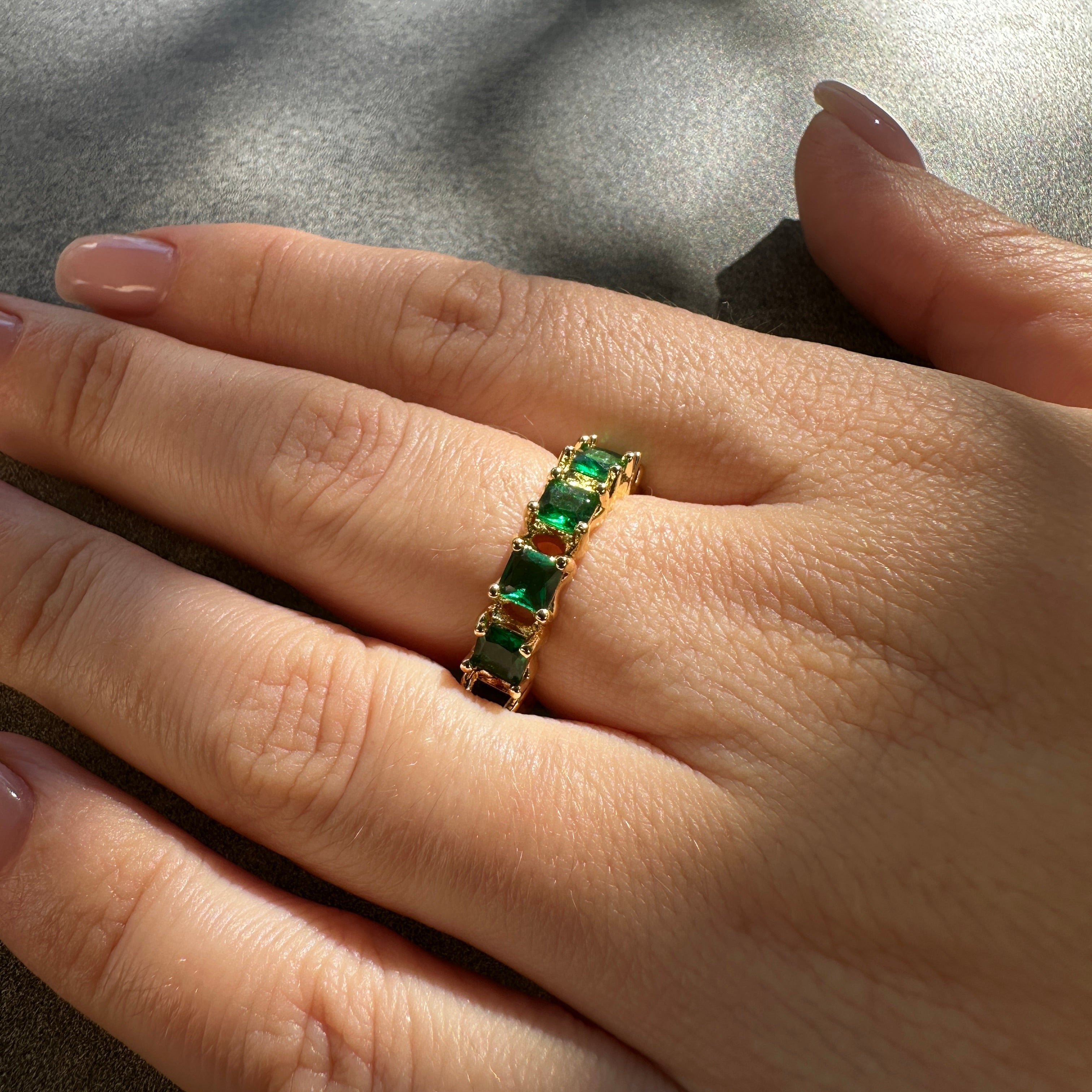 Début Doré Prsten "Esmeria"