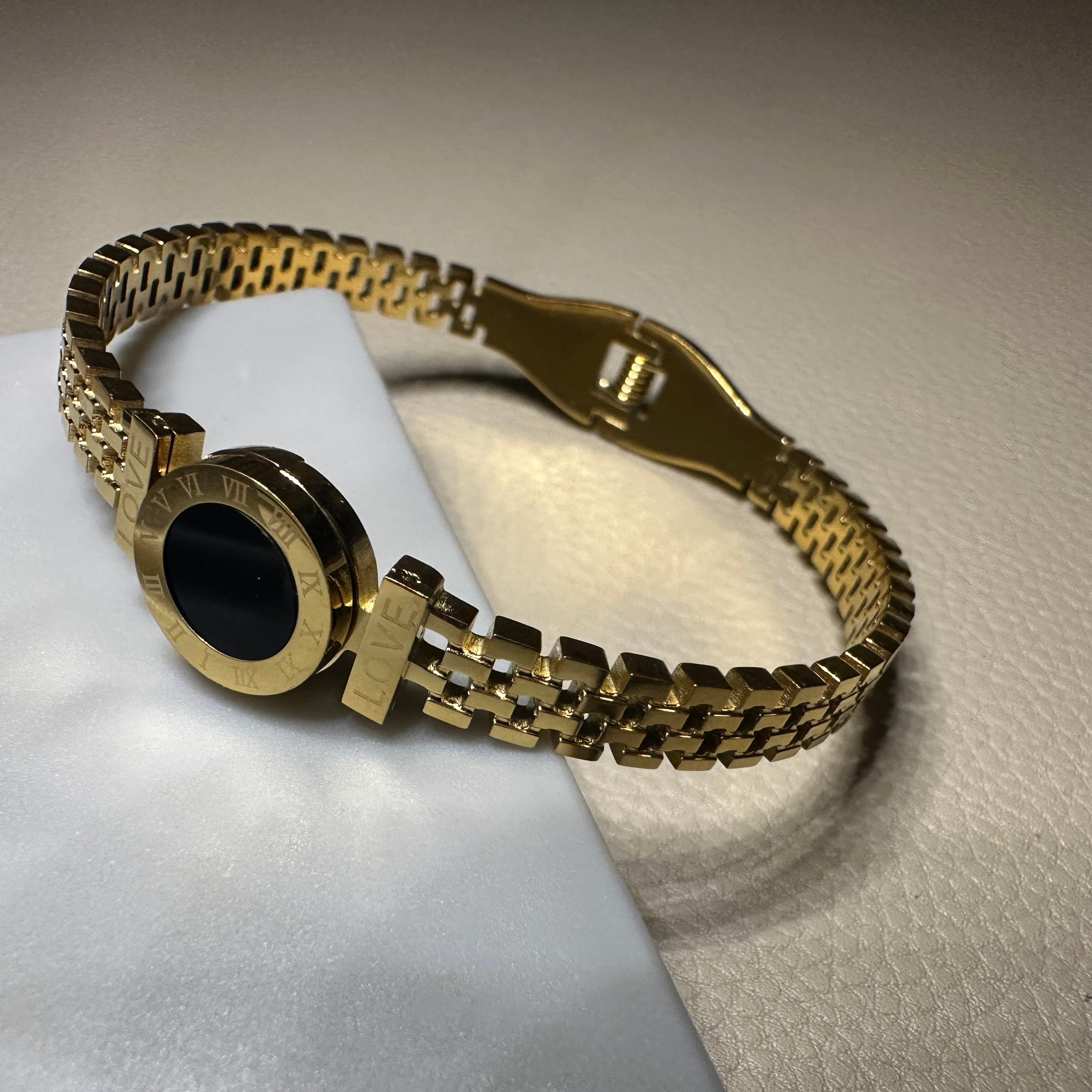 Début Doré Narukvica "Eterna"